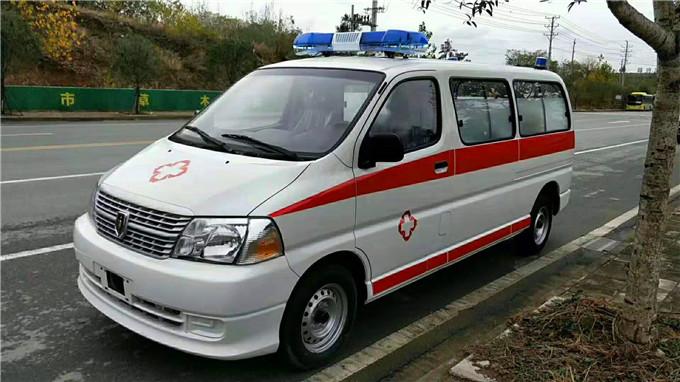 久治县丰田海狮救护车